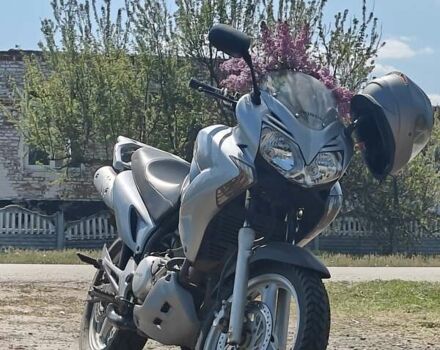 Серый Хонда XL 125V Varadero, объемом двигателя 0 л и пробегом 50 тыс. км за 1600 $, фото 1 на Automoto.ua