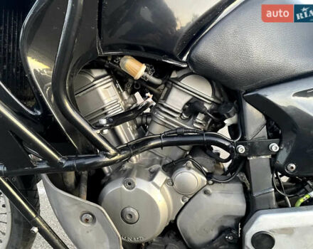 Хонда XL 650V Transalp 2000 в Житомире на Automoto.ua Черный Хонда XL 650V Transalp, объемом двигателя 0.65 л и пробегом 68 тыс. км за 3700 $, фото 11 на Automoto.ua