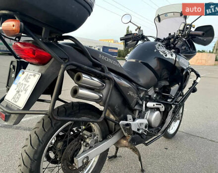 Хонда XL 650V Transalp 2000 в Житомире на Automoto.ua Черный Хонда XL 650V Transalp, объемом двигателя 0.65 л и пробегом 68 тыс. км за 3700 $, фото 3 на Automoto.ua