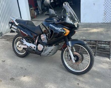 Черный Хонда XL 650V Transalp, объемом двигателя 0.65 л и пробегом 86 тыс. км за 3400 $, фото 2 на Automoto.ua