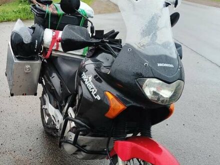 Черный Хонда XL 650V Transalp, объемом двигателя 0.65 л и пробегом 44 тыс. км за 3750 $, фото 1 на Automoto.ua