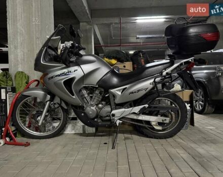 Серый Хонда XL 650V Transalp, объемом двигателя 0.65 л и пробегом 59 тыс. км за 3700 $, фото 38 на Automoto.ua