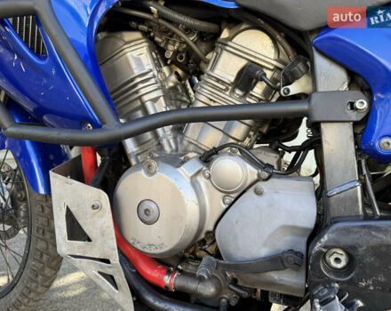 Синій Хонда XL 650V Transalp, об'ємом двигуна 0.65 л та пробігом 67 тис. км за 3500 $, фото 19 на Automoto.ua