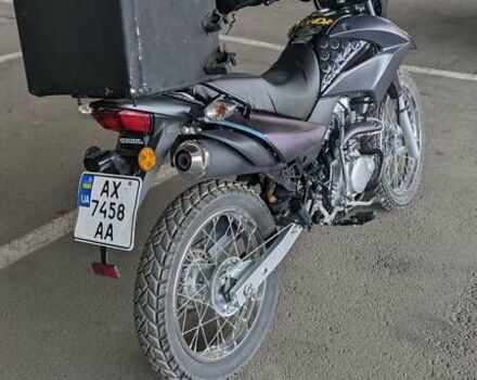 Белый Хонда XR 150L, объемом двигателя 0.15 л и пробегом 3 тыс. км за 2200 $, фото 6 на Automoto.ua