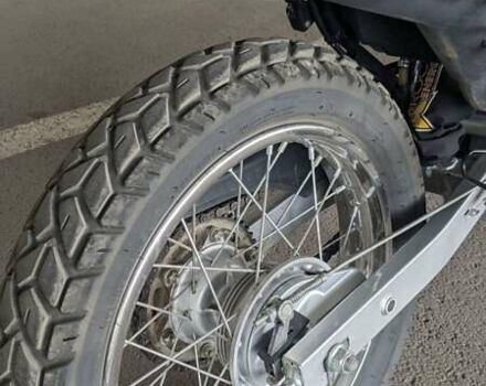 Белый Хонда XR 150L, объемом двигателя 0.15 л и пробегом 3 тыс. км за 2200 $, фото 5 на Automoto.ua