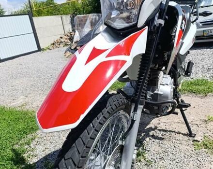 Белый Хонда XR 150L, объемом двигателя 0 л и пробегом 12 тыс. км за 2100 $, фото 1 на Automoto.ua