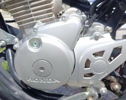 Белый Хонда XR 150L, объемом двигателя 0 л и пробегом 12 тыс. км за 2100 $, фото 8 на Automoto.ua