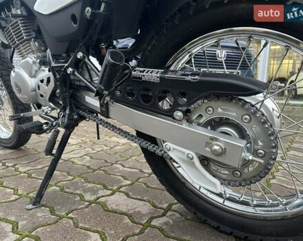 Белый Хонда XR 150L, объемом двигателя 0.15 л и пробегом 1 тыс. км за 2100 $, фото 9 на Automoto.ua