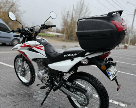 Білий Хонда XR 150L, об'ємом двигуна 0.15 л та пробігом 4 тис. км за 2300 $, фото 8 на Automoto.ua