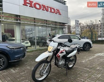 Белый Хонда XR 150L, объемом двигателя 0.15 л и пробегом 1 тыс. км за 2100 $, фото 1 на Automoto.ua