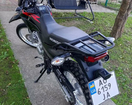 Черный Хонда XR 150L, объемом двигателя 0.15 л и пробегом 6 тыс. км за 1800 $, фото 3 на Automoto.ua