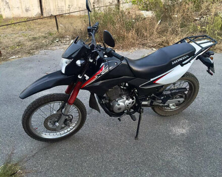 Чорний Хонда XR 150L, об'ємом двигуна 0.15 л та пробігом 16 тис. км за 2000 $, фото 1 на Automoto.ua