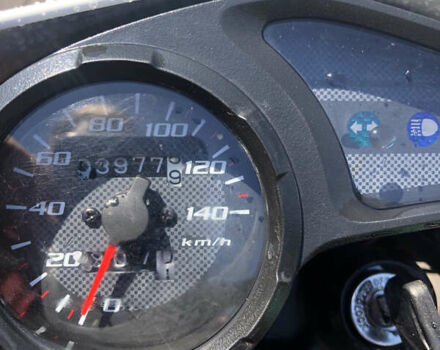 Красный Хонда XR 150L, объемом двигателя 0.15 л и пробегом 4 тыс. км за 1950 $, фото 10 на Automoto.ua