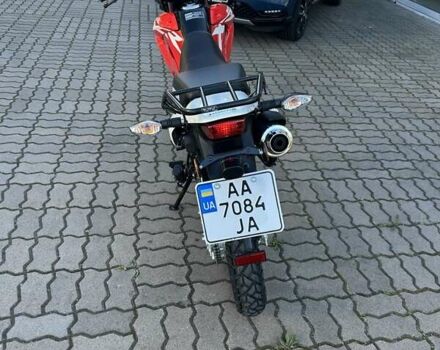 Червоний Хонда XR 150L, об'ємом двигуна 0.15 л та пробігом 2 тис. км за 2100 $, фото 2 на Automoto.ua