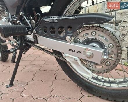 Красный Хонда XR 150L, объемом двигателя 0.15 л и пробегом 2 тыс. км за 2400 $, фото 12 на Automoto.ua