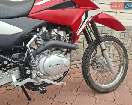 Красный Хонда XR 150L, объемом двигателя 0.15 л и пробегом 2 тыс. км за 2400 $, фото 8 на Automoto.ua