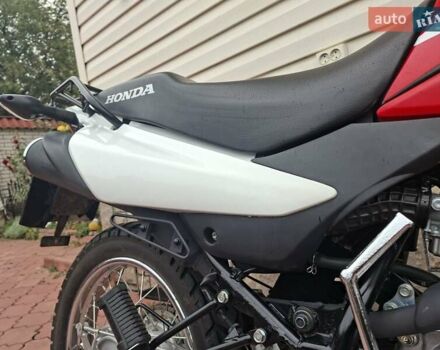 Красный Хонда XR 150L, объемом двигателя 0.15 л и пробегом 2 тыс. км за 2400 $, фото 11 на Automoto.ua