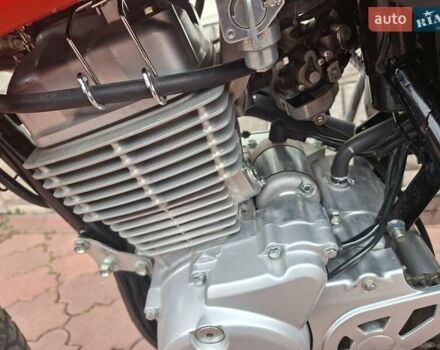 Красный Хонда XR 150L, объемом двигателя 0.15 л и пробегом 2 тыс. км за 2400 $, фото 19 на Automoto.ua