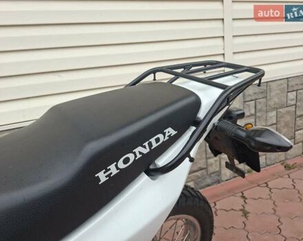 Красный Хонда XR 150L, объемом двигателя 0.15 л и пробегом 2 тыс. км за 2400 $, фото 18 на Automoto.ua