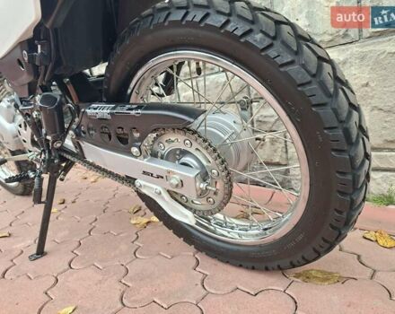 Червоний Хонда XR 150L, об'ємом двигуна 0.15 л та пробігом 2 тис. км за 2400 $, фото 13 на Automoto.ua