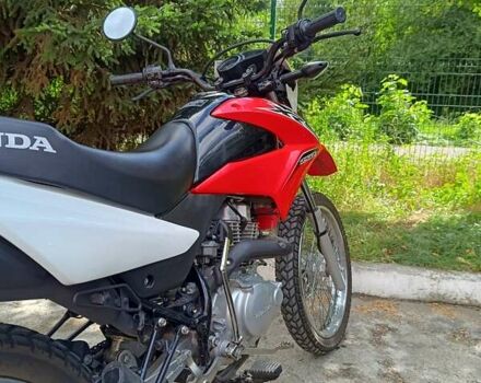 Красный Хонда XR 150L, объемом двигателя 0.15 л и пробегом 6 тыс. км за 2000 $, фото 1 на Automoto.ua
