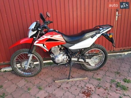 Красный Хонда XR 150L, объемом двигателя 0.15 л и пробегом 2 тыс. км за 2400 $, фото 1 на Automoto.ua