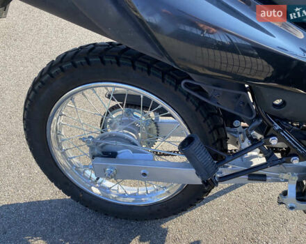 Хонда XR 150L, объемом двигателя 0.15 л и пробегом 1 тыс. км за 2200 $, фото 5 на Automoto.ua