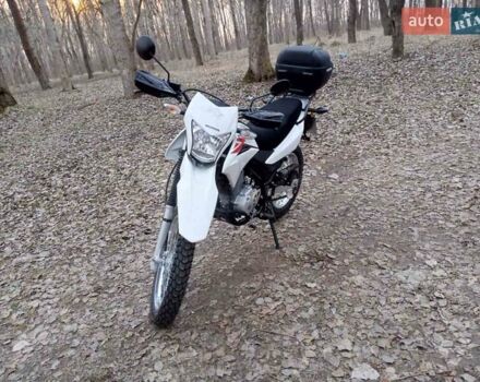 Хонда XR 150L, объемом двигателя 0 л и пробегом 15 тыс. км за 1900 $, фото 9 на Automoto.ua