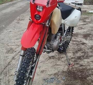Хонда XR 650L 1998 в Днепре (Днепропетровске) на Automoto.ua Красный Хонда XR 650L, объемом двигателя 0 л и пробегом 30 тыс. км за 4900 $, фото 1 на Automoto.ua