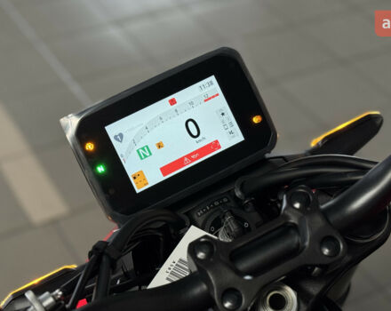 Хонда CB 1000S Hornet, об'ємом двигуна 1 л та пробігом 0 тис. км за 12316 $, фото 6 на Automoto.ua