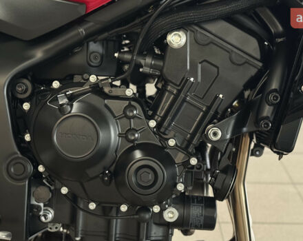 Хонда CB 1000S Hornet, об'ємом двигуна 1 л та пробігом 0 тис. км за 12316 $, фото 14 на Automoto.ua