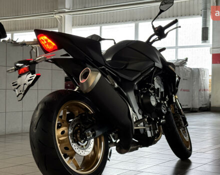 Хонда CB 1000SP Hornet, объемом двигателя 1 л и пробегом 0 тыс. км за 12791 $, фото 7 на Automoto.ua