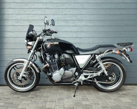Черный Хонда CB 1100, объемом двигателя 1.1 л и пробегом 14 тыс. км за 7800 $, фото 5 на Automoto.ua