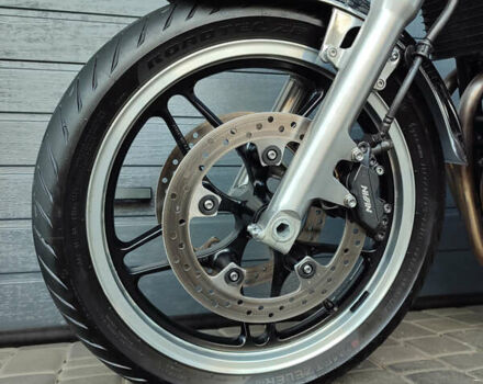 Черный Хонда CB 1100, объемом двигателя 1.1 л и пробегом 14 тыс. км за 7800 $, фото 8 на Automoto.ua