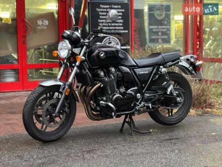 Хонда CB 1100 2014 в Киеве на Automoto.ua Черный Хонда CB 1100, объемом двигателя 0 л и пробегом 36 тыс. км за 7750 $, фото 1 на Automoto.ua