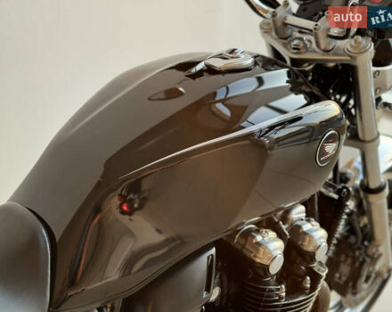 Хонда CB 1100, объемом двигателя 1.1 л и пробегом 12 тыс. км за 6900 $, фото 17 на Automoto.ua