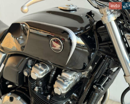 Хонда CB 1100, объемом двигателя 1.1 л и пробегом 12 тыс. км за 6900 $, фото 15 на Automoto.ua