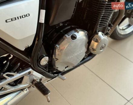 Хонда CB 1100, объемом двигателя 1.1 л и пробегом 12 тыс. км за 6900 $, фото 18 на Automoto.ua