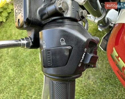 Белый Хонда CB 1300S, объемом двигателя 1.3 л и пробегом 27 тыс. км за 5000 $, фото 3 на Automoto.ua
