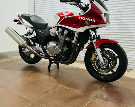 Білий Хонда CB 1300S, об'ємом двигуна 1.3 л та пробігом 38 тис. км за 7700 $, фото 33 на Automoto.ua