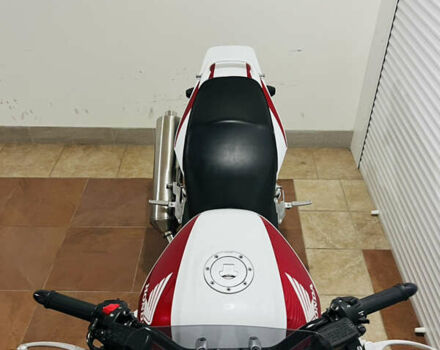 Білий Хонда CB 1300S, об'ємом двигуна 1.3 л та пробігом 38 тис. км за 7700 $, фото 24 на Automoto.ua