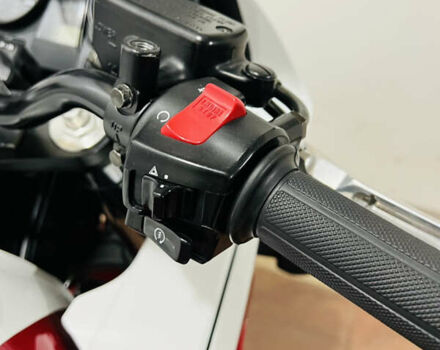 Білий Хонда CB 1300S, об'ємом двигуна 1.3 л та пробігом 38 тис. км за 7700 $, фото 28 на Automoto.ua