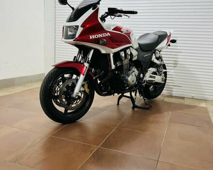 Білий Хонда CB 1300S, об'ємом двигуна 1.3 л та пробігом 38 тис. км за 7700 $, фото 42 на Automoto.ua