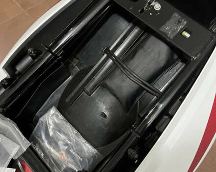 Білий Хонда CB 1300S, об'ємом двигуна 1.3 л та пробігом 38 тис. км за 7700 $, фото 12 на Automoto.ua