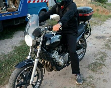 Хонда CB 250F Hornet, объемом двигателя 0.25 л и пробегом 43 тыс. км за 1899 $, фото 1 на Automoto.ua