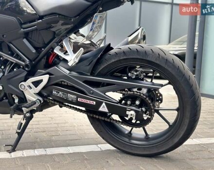 Черный Хонда CB 300R, объемом двигателя 0.29 л и пробегом 6 тыс. км за 4500 $, фото 21 на Automoto.ua
