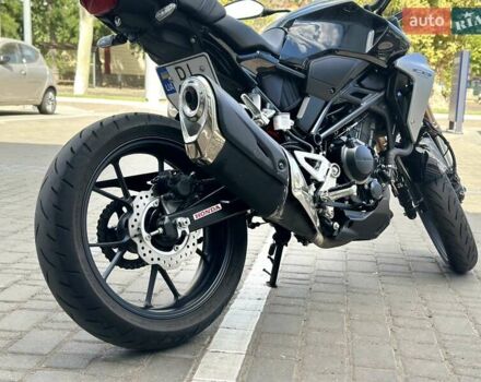 Черный Хонда CB 300R, объемом двигателя 0.29 л и пробегом 6 тыс. км за 4500 $, фото 4 на Automoto.ua