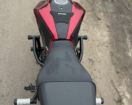 Красный Хонда CB 300R, объемом двигателя 0.3 л и пробегом 2 тыс. км за 4500 $, фото 2 на Automoto.ua