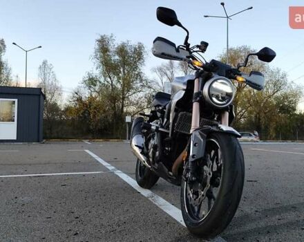 Серый Хонда CB 300R, объемом двигателя 0.29 л и пробегом 41 тыс. км за 5000 $, фото 6 на Automoto.ua