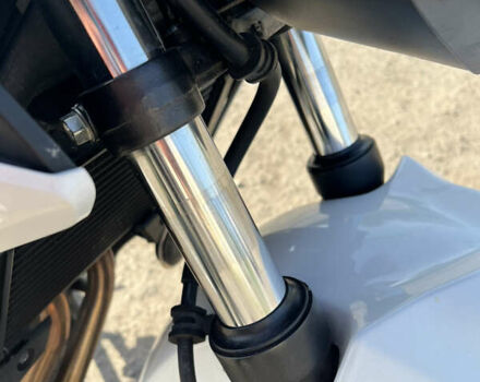 Белый Хонда CB 400F, объемом двигателя 0.4 л и пробегом 14 тыс. км за 4700 $, фото 6 на Automoto.ua